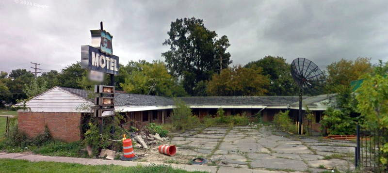 C & M Motel (C&M Motel) - 2000S Street View (newer photo)